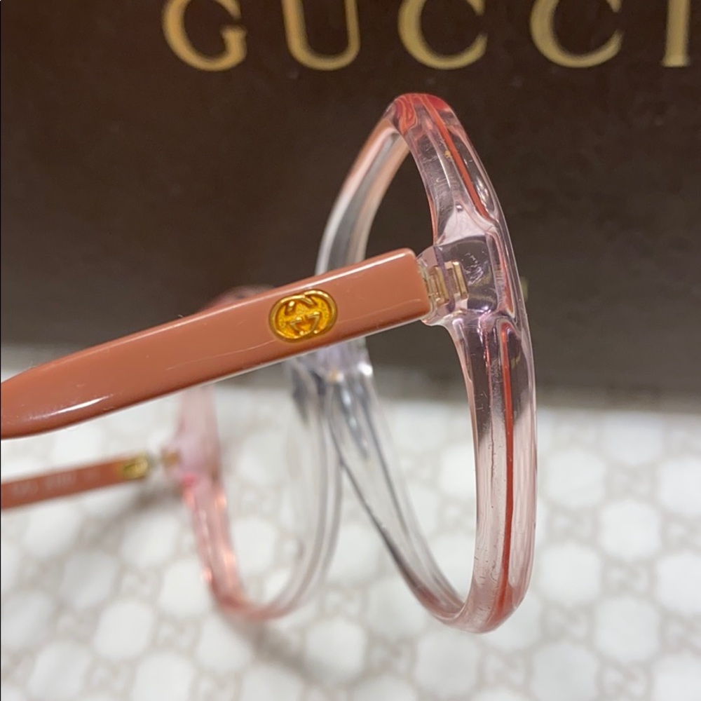 🔥SOLD ON MERC🔥GUCCI Vintage Eyeglass frames - Picture 9 of 12
